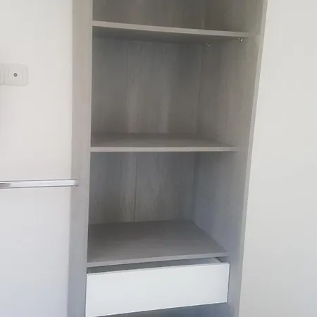 New Cheap Private Room, Kitchen ,tram On Site, 12 Minutes From Train Station With Tram , In 17 Min With Tram , Privée Pas Cher, Cuisine équipée , Tram Sur Place, à 12 Min De La Gare De Avec Le Tram, 17 Min *